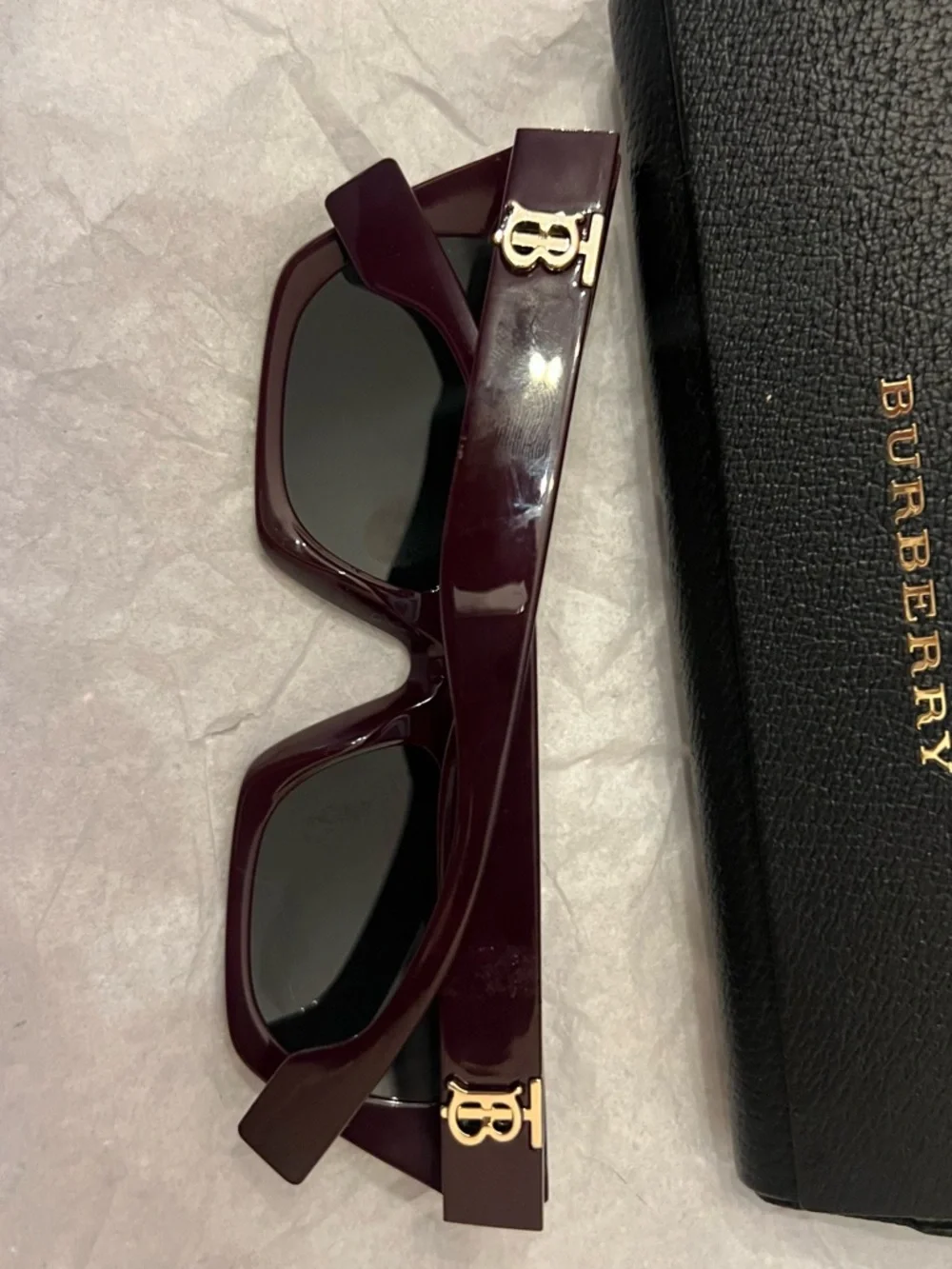 Burberry Deep Burgundy Square Women's Sunglasses - Picture 2 of 5